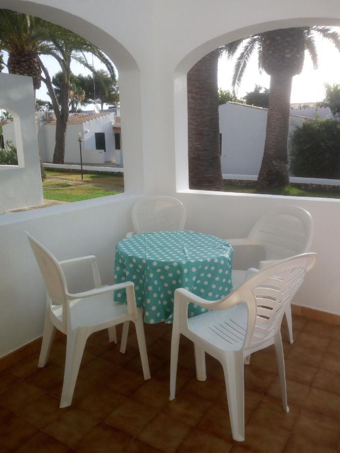 Apartamentos Playa Park Brisas Son Xoriguer Cala' en Bosch Bagian luar foto