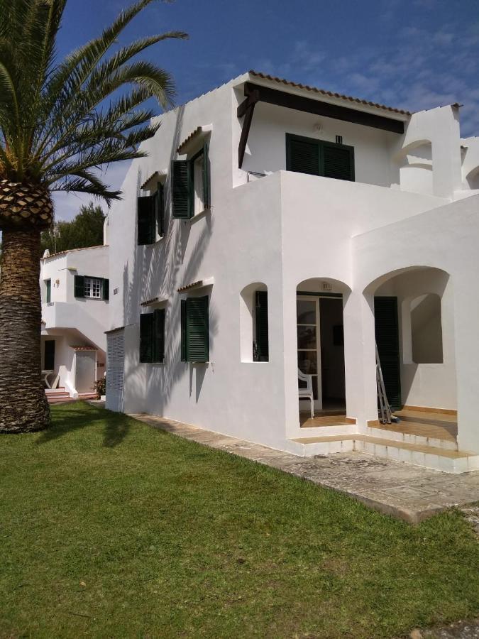 Apartamentos Playa Park Brisas Son Xoriguer Cala' en Bosch Bagian luar foto